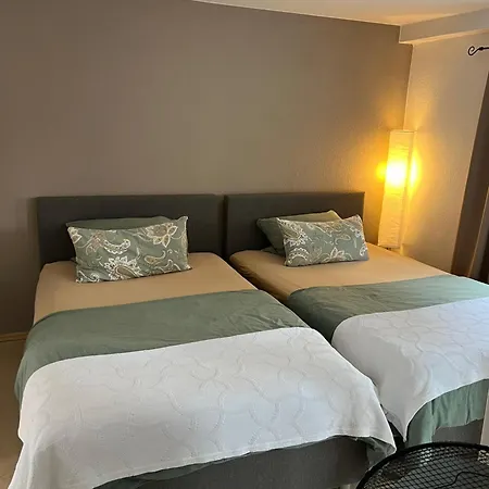 Ferienwohnung 5 In Direkter Naehe Zum Rhein Coblença